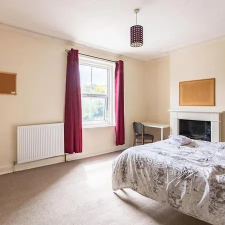 Park View House - Sleeps 6 *